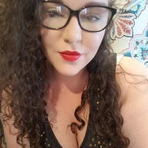 Meet your Posher, Cortney